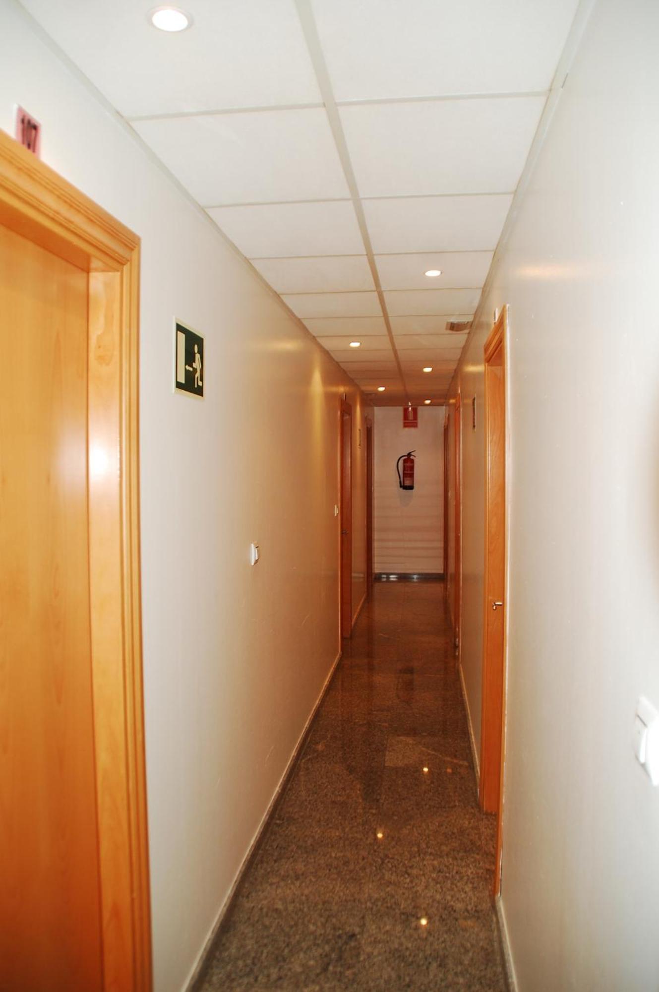 Hostal Mary Tere Salobreña Exteriör bild
